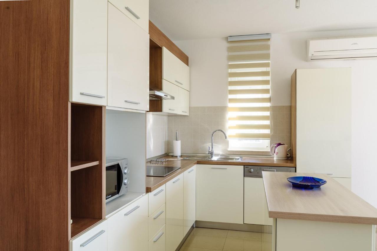Apartman Niko คาชเตลา ภายนอก รูปภาพ