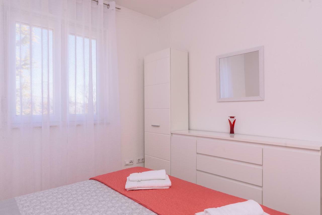 Apartman Niko คาชเตลา ภายนอก รูปภาพ